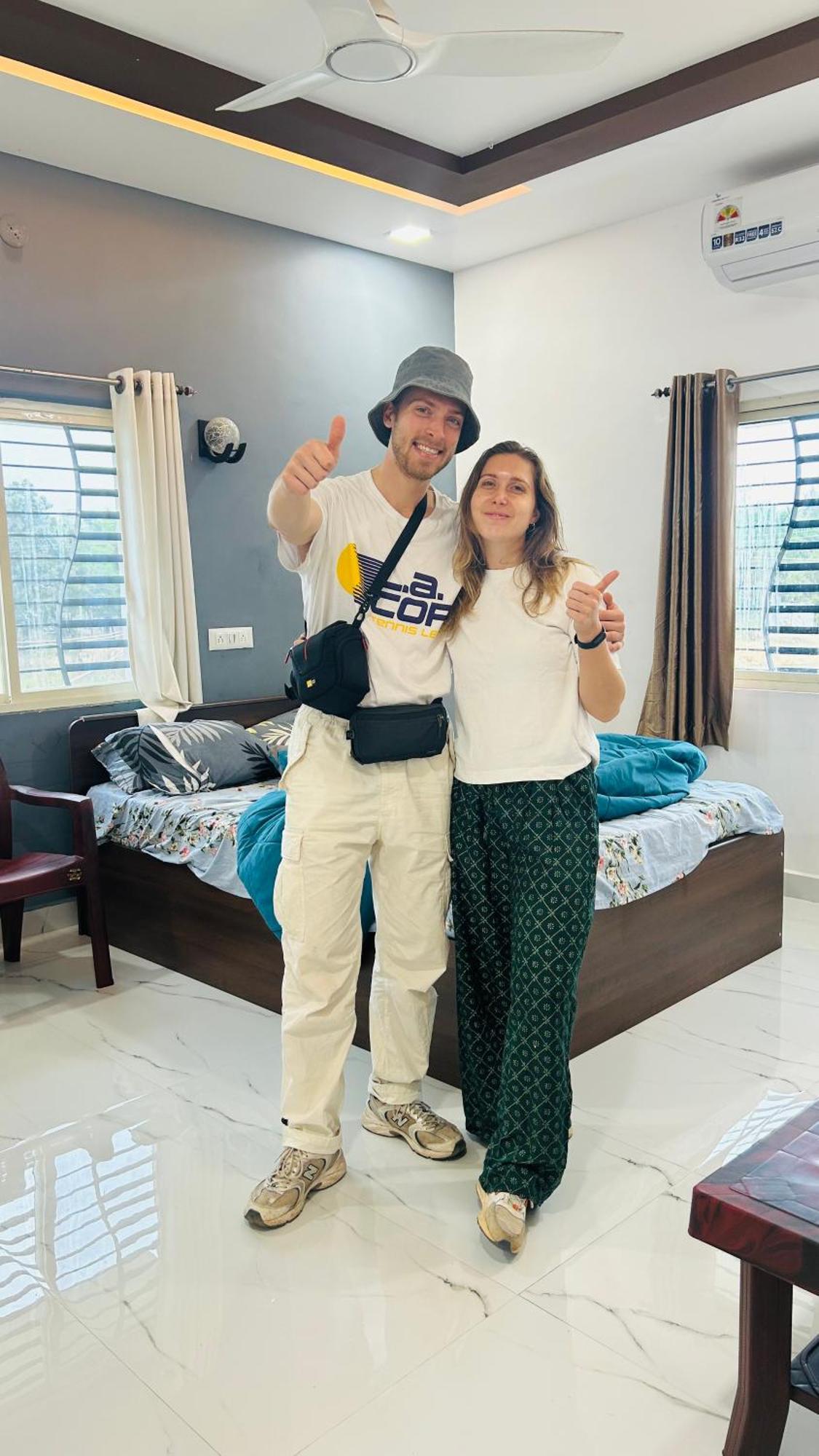 Raj Homestay Hampi Eksteriør bilde