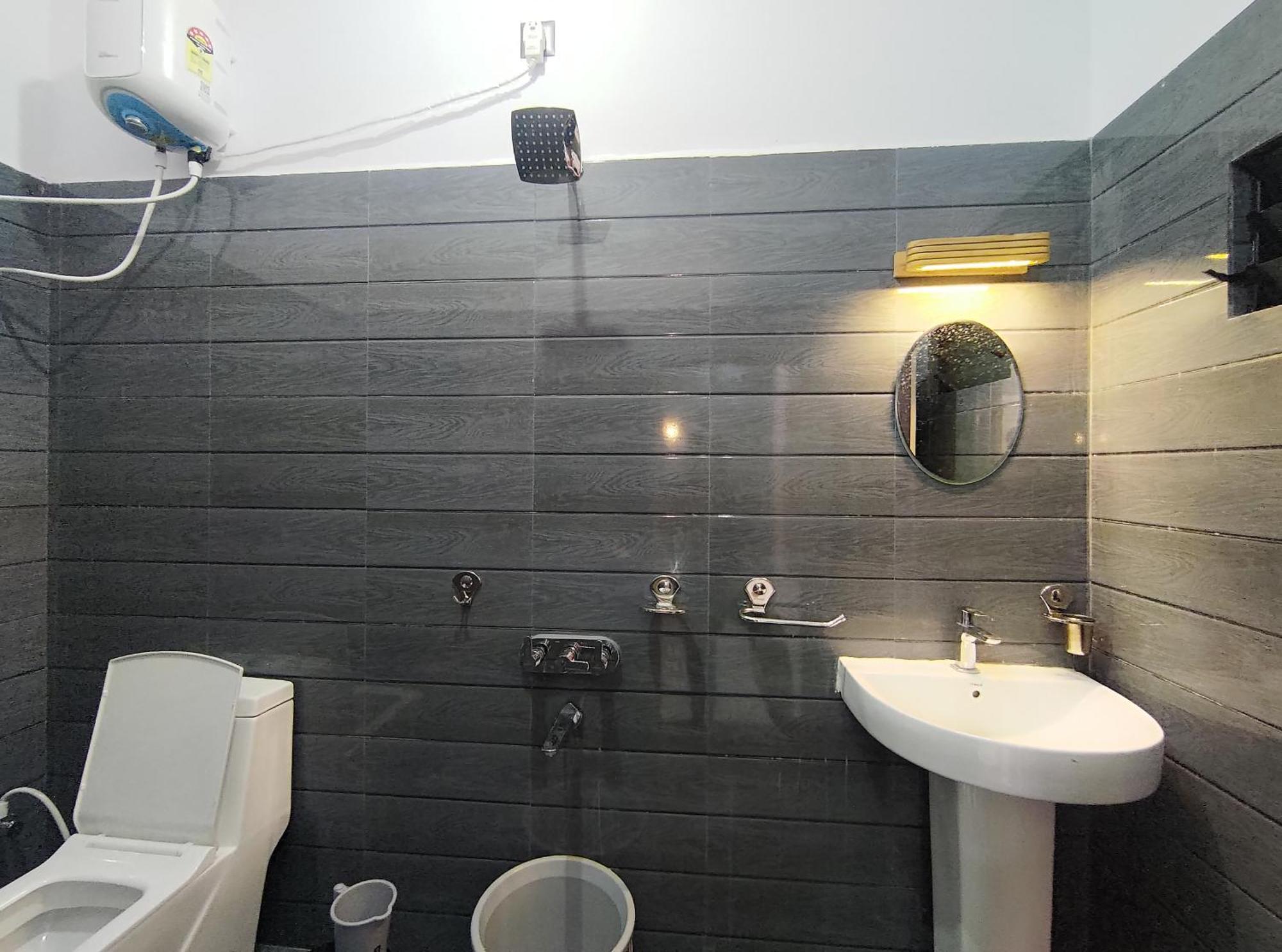 Raj Homestay Hampi Eksteriør bilde