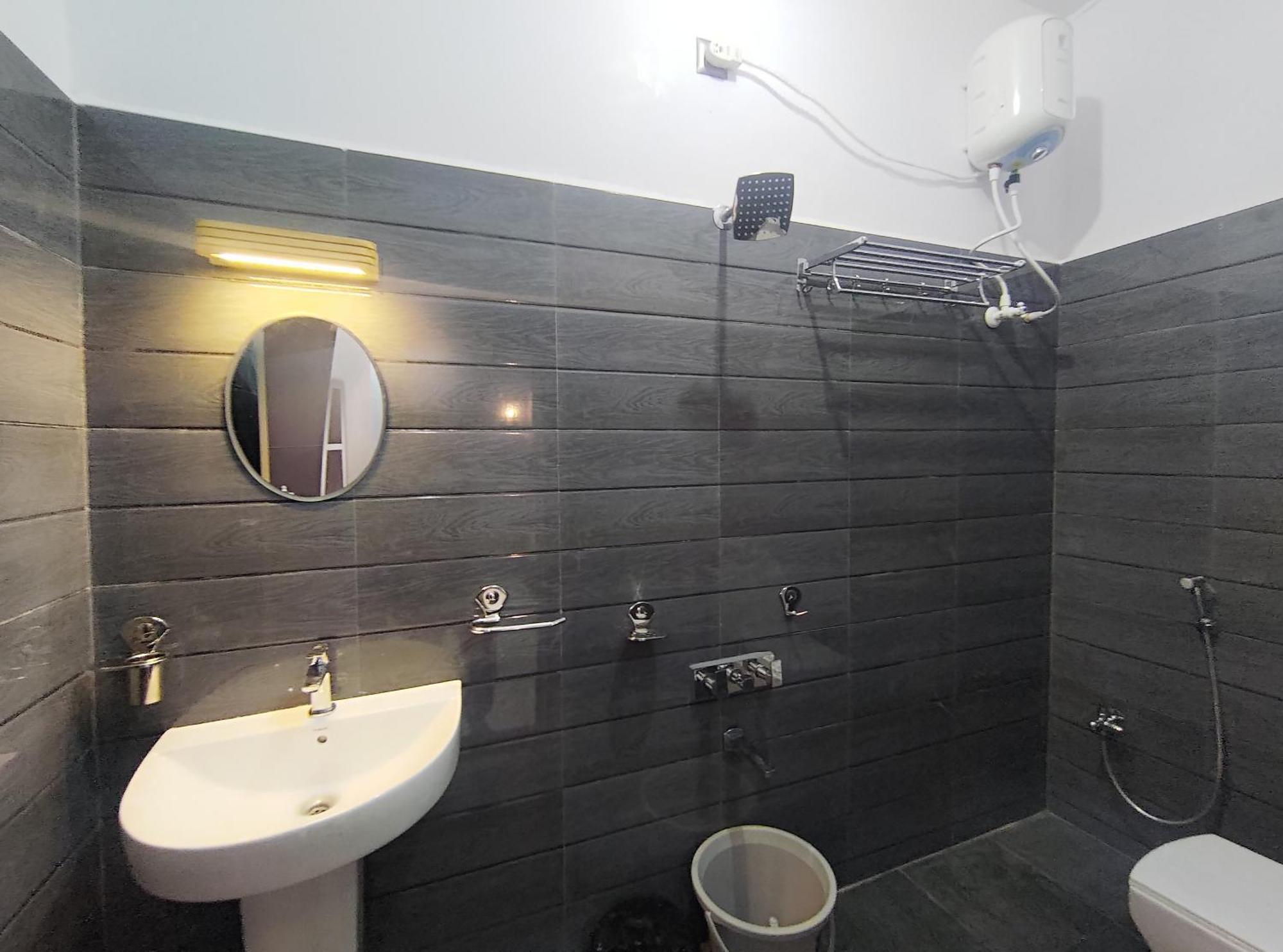 Raj Homestay Hampi Eksteriør bilde