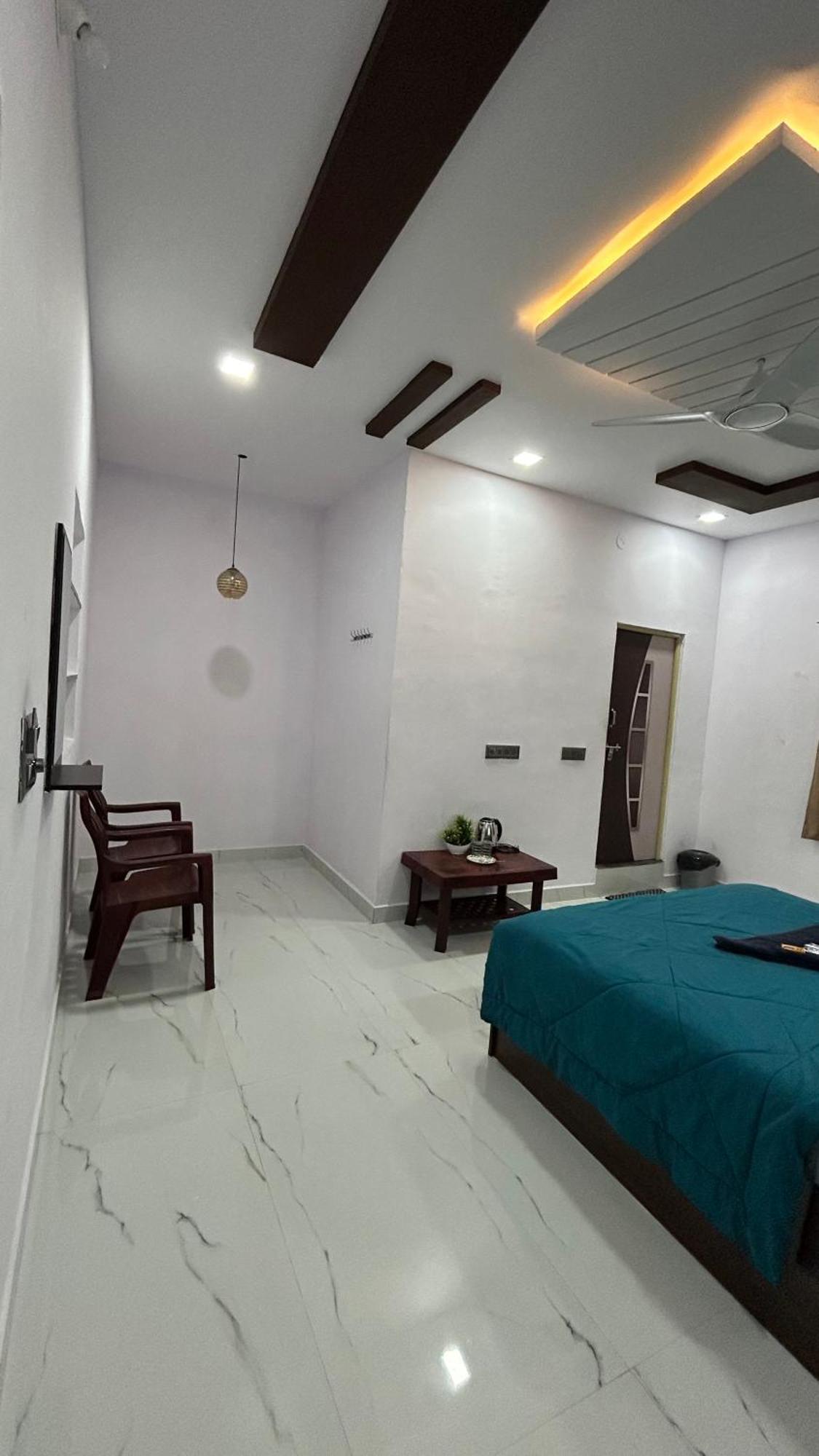 Raj Homestay Hampi Eksteriør bilde
